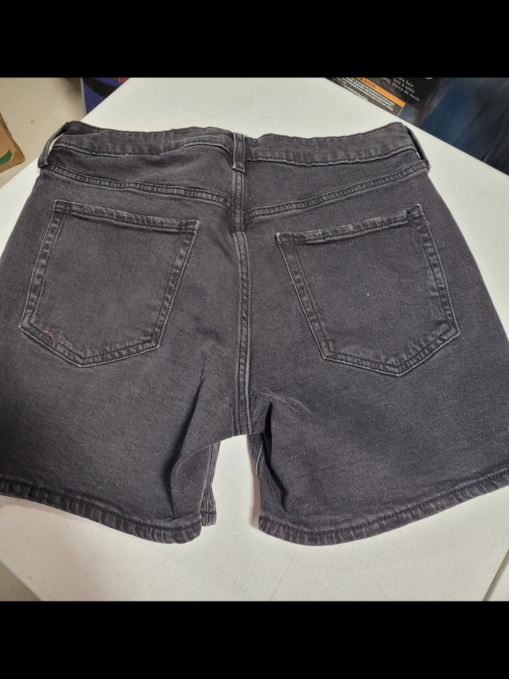 Old Navy Black/Grey OG Straight Jean Shorts - Picture 3 of 3